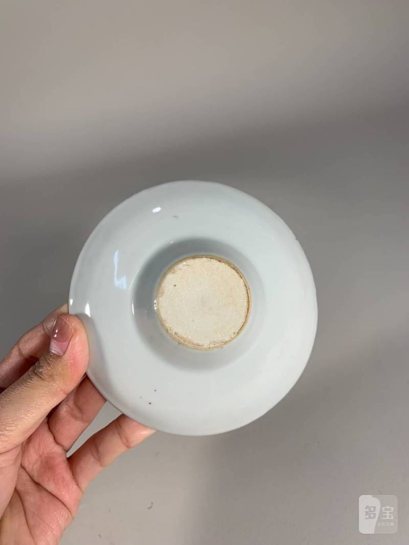 清宣统 青花“蚕食”图三才盖杯 - 图16